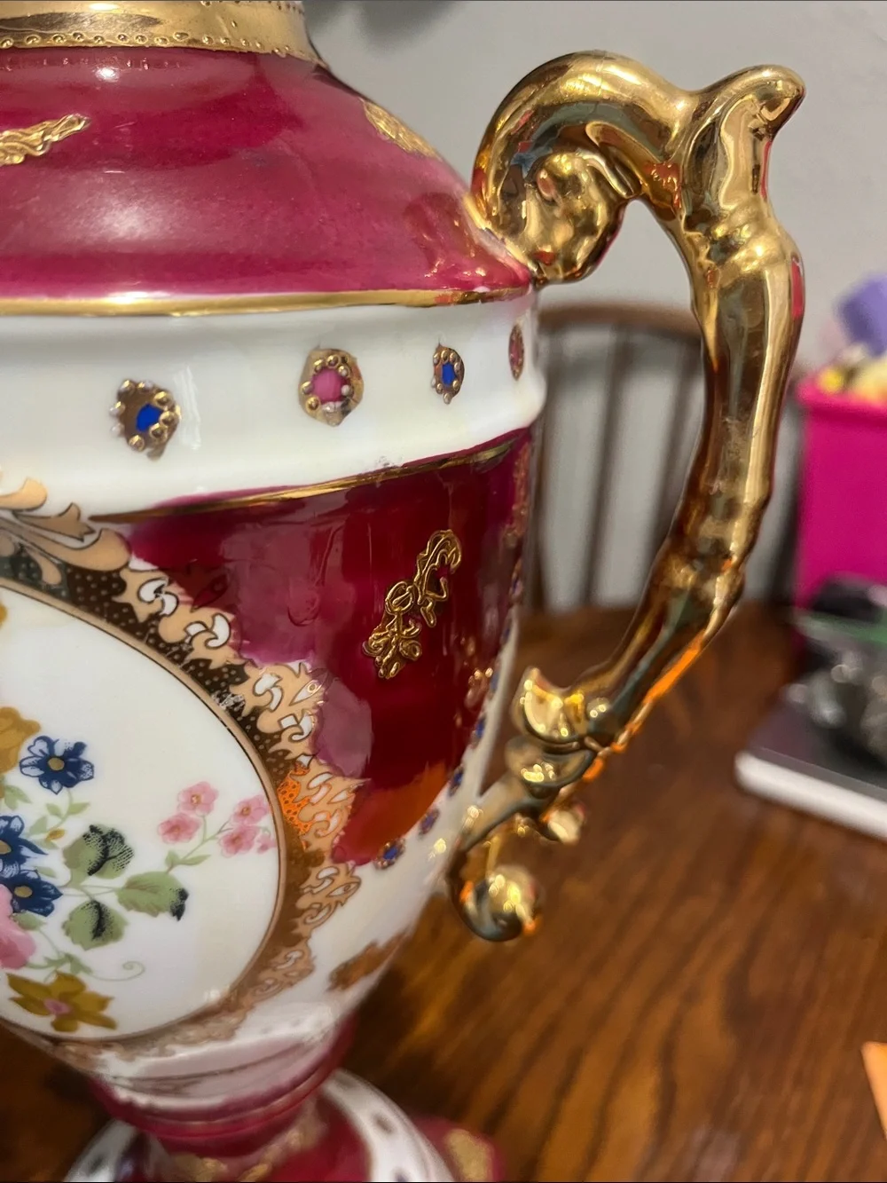 Vintage Red and Gold Porcelain Floral Vase - Picture 4 of 10